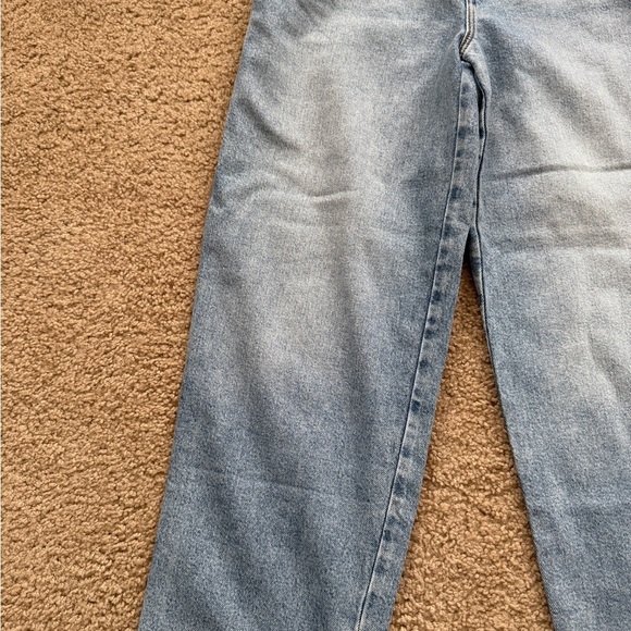 High Waist Ankle Jeans - Picture 4 of 10